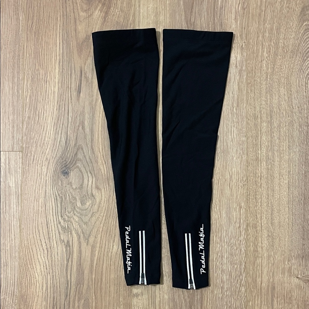 Pedal Mafia Black Leg Warmers - XS